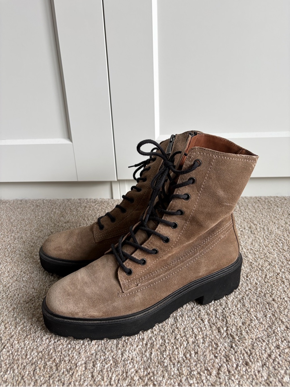 Paul Green Jackson Lace-Up Lug Sole Boots